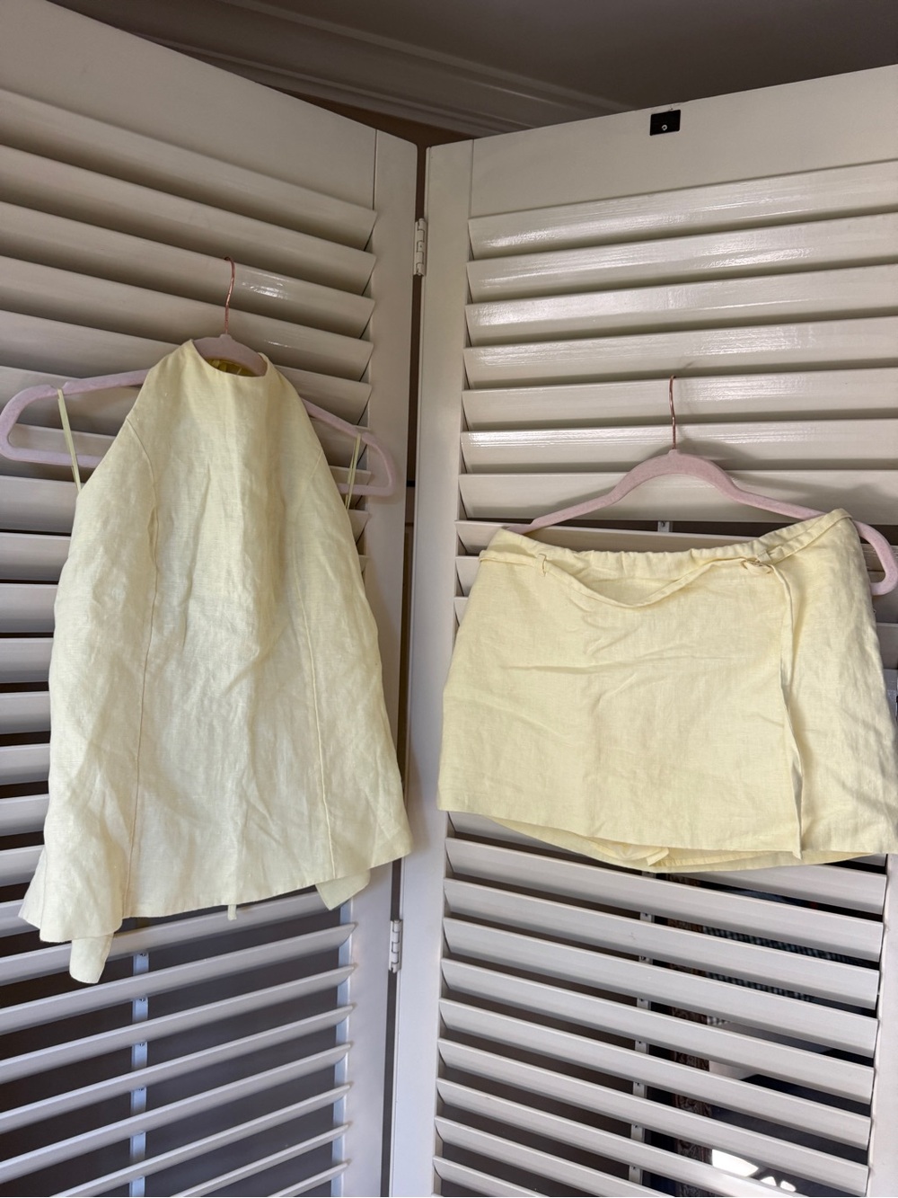 Abercrombie Butter Yellow Linen Set (NWOT, size M, skort)